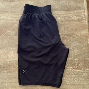 Men’s Lulu Pacebreaker lined 9” shorts